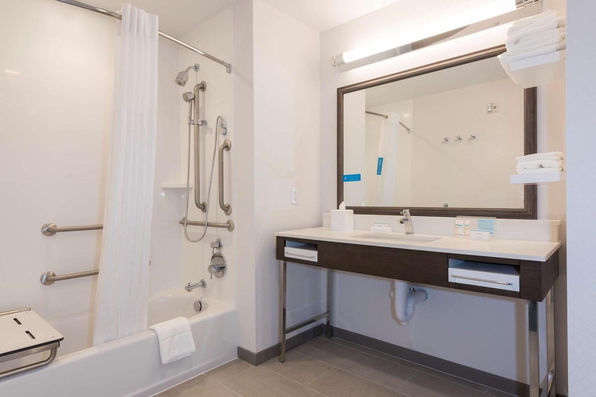 Hampton Inn & Suites Indianapolis-Keystone, In Bagian luar foto