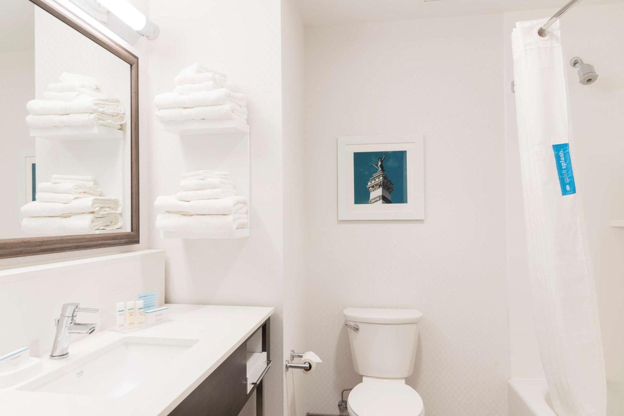 Hampton Inn & Suites Indianapolis-Keystone, In Bagian luar foto