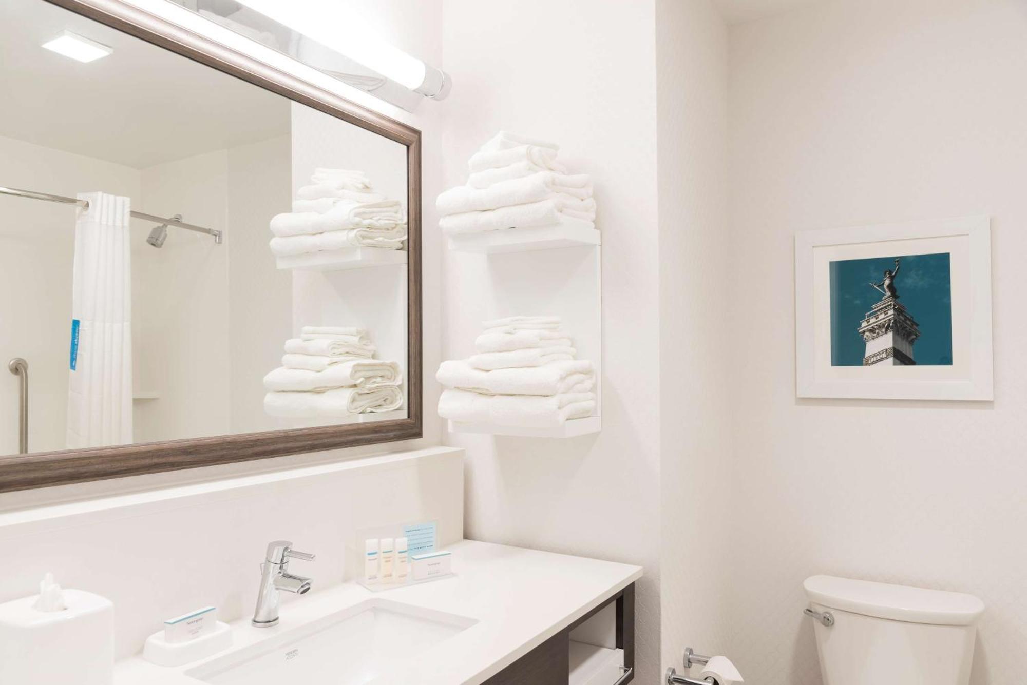 Hampton Inn & Suites Indianapolis-Keystone, In Bagian luar foto