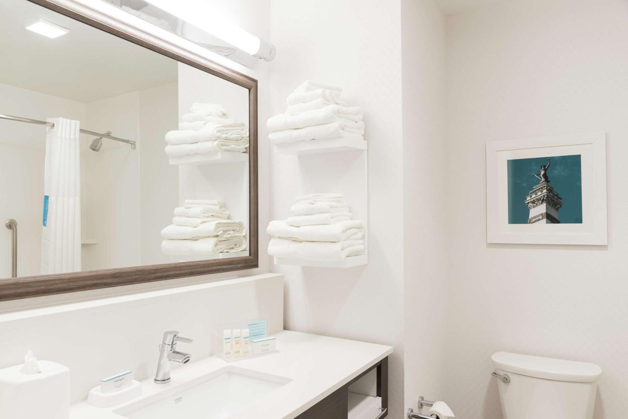 Hampton Inn & Suites Indianapolis-Keystone, In Bagian luar foto