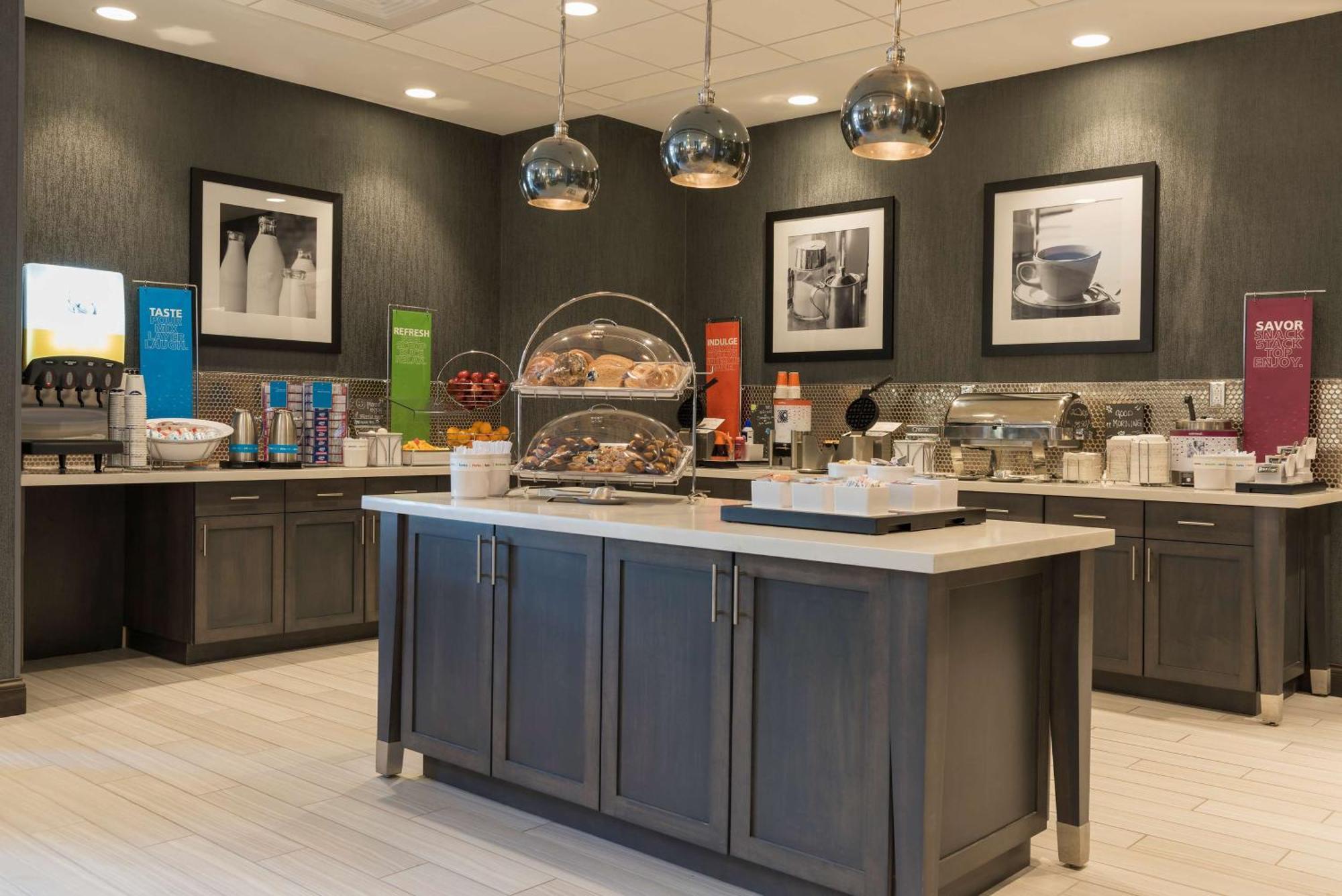 Hampton Inn & Suites Indianapolis-Keystone, In Bagian luar foto