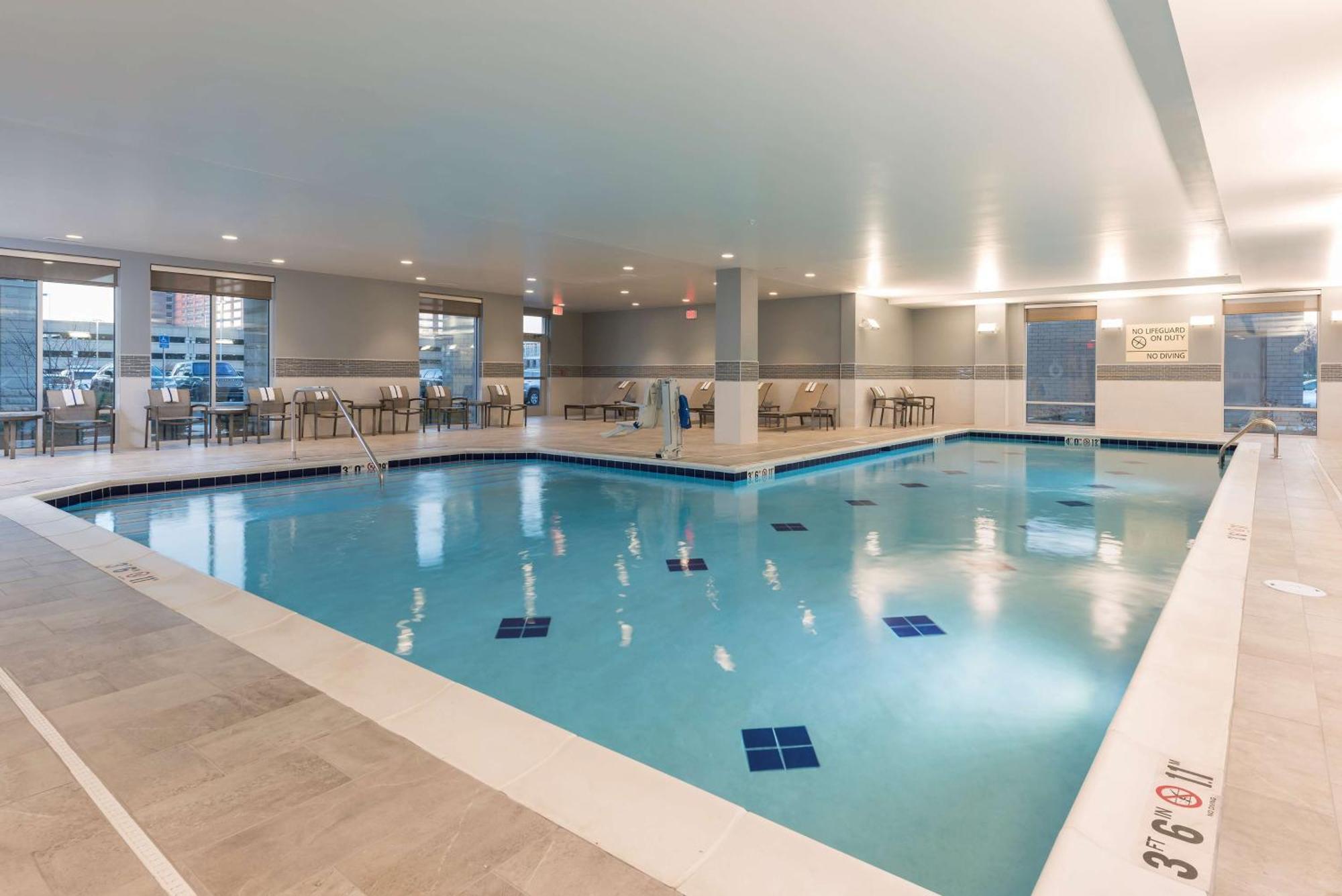 Hampton Inn & Suites Indianapolis-Keystone, In Bagian luar foto